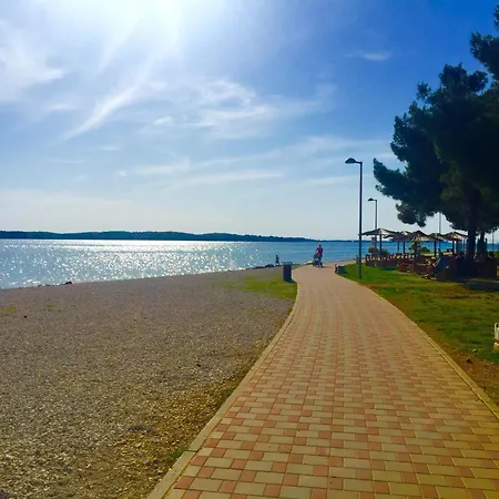 Bela * Fažana