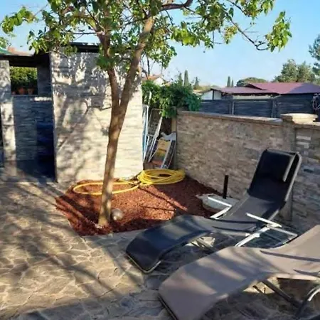 Bela * Fažana