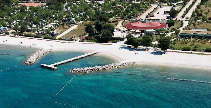 Bela * Fažana