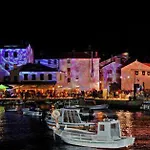 Bela * Fažana