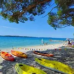 Bela * Fažana