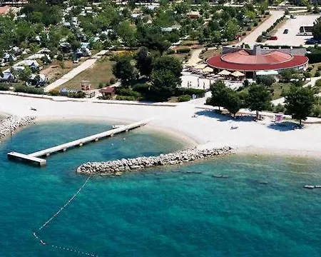 Bela * Fažana
