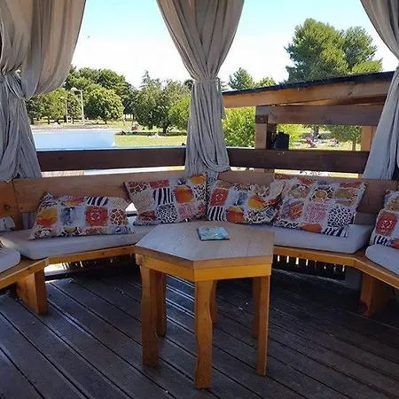 Appartement Bela *